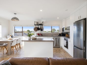 A Bigger Slice of Orewa Living