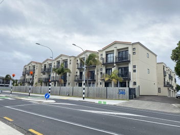 Image 1 of 25
