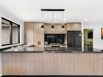 No Plan B- This Property Must Sell!
