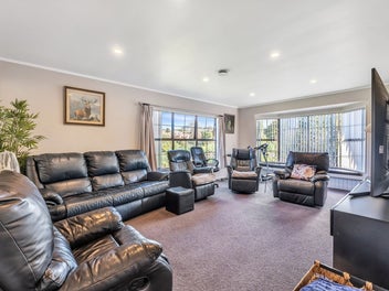 Ticks the Right Boxes on Cobham Avenue