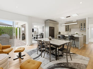 Hamptons charm, lifestyle location