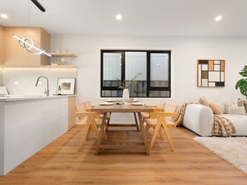 Brand New, Standalone & Double Westlake Zone!