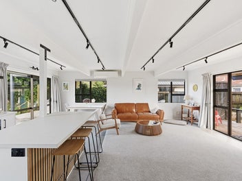 Modern Living, Private Retreat