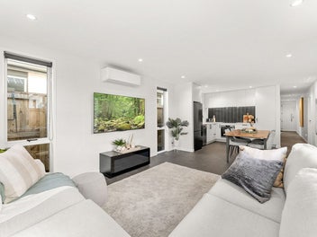 Ready, Refined & Remarkably Good Buying at $835K