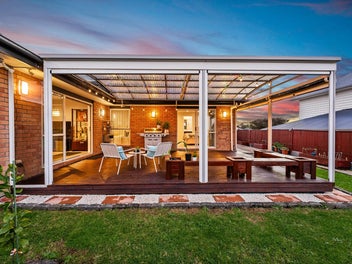 Covered Deck, Calm Lane, Family Plan