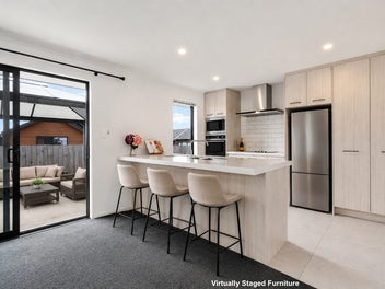 Want A Low Maintenance Coastal Lifestyle?