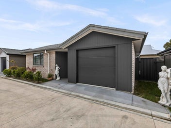 Effortless Modern Living