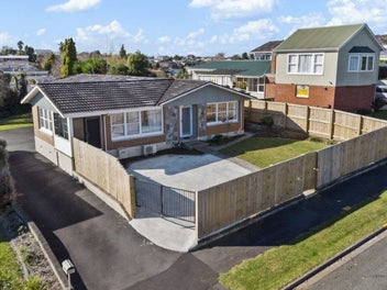 Image 1 of 21