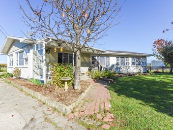 Affordable Four Bedroom Home With 3ha of Flat Land