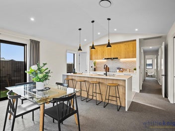 Family Living with Space, Style & Reserve Views