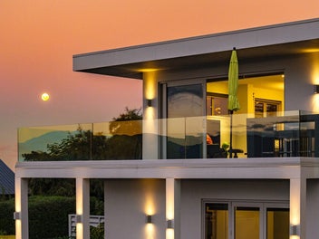 Fabulously Located on Fairhall