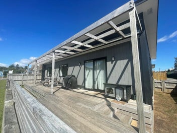 Image 1 of 18