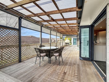 230sqm of Family Comfort in the Heart of Warkworth