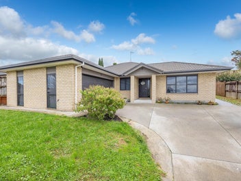 Image 1 of 32
