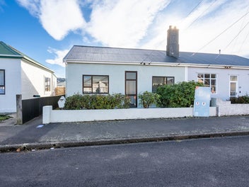 Offers Over $339,000 – Move-In Ready