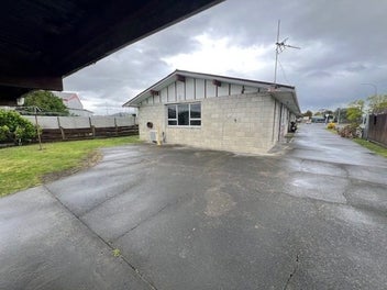 Image 1 of 10