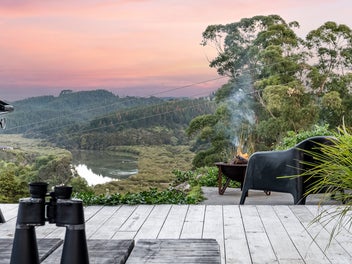 The Complete Lifestyle Package - Just Move In!
