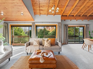 Private Retreat - Last Weekend to View
