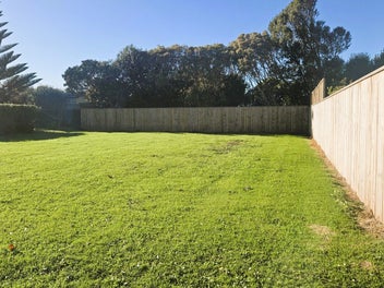 SECTION BY THE BAY - TITLE ISSUED!!