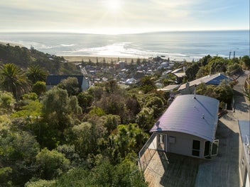 Seclusion, Sun, and Spectacular Views