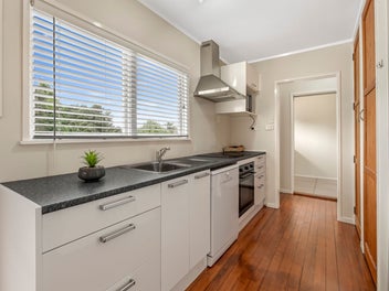 Fully Furnished, Subdividable Potential