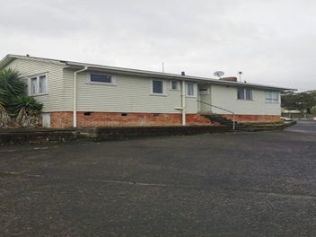 3 bedroom for removal