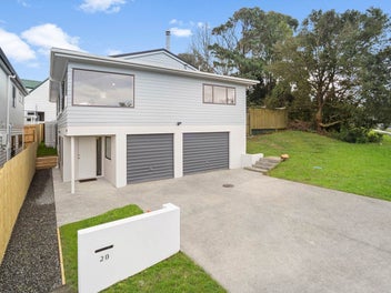 Fully Renovated, Harbour View, Move-in Ready