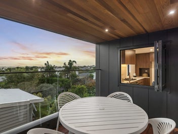 Rare Double Garage Standalone Home