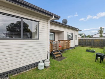 Standalone Family Home on Freehold Land!