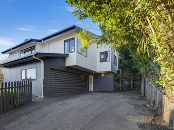 Private Position, Prime Convenience