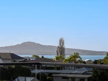 High Design Glamour with Elevated Views