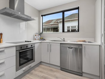 Two Ensuites & A Garage!
