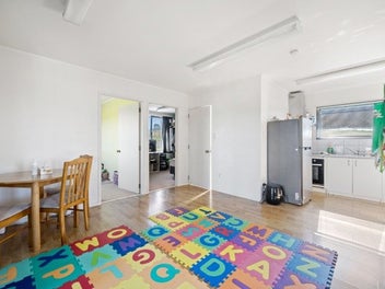 Image 1 of 11