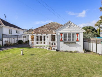 Potential Plus in Superb Location