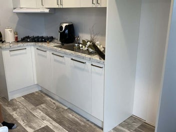 Beachside Tiny home with SUN SUN SUN