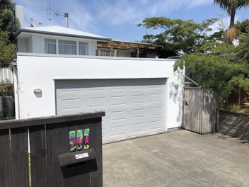 Image 1 of 10