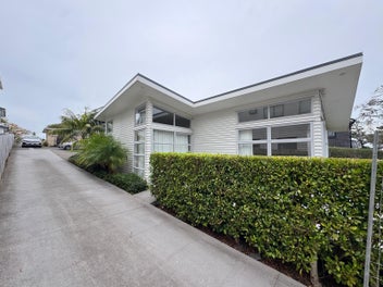 Image 1 of 22