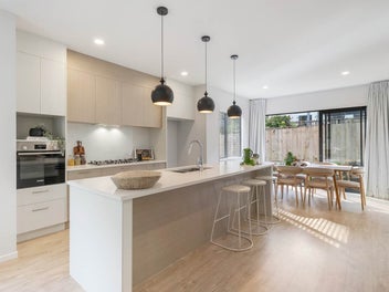 The Ultimate Orewa Home & Income!