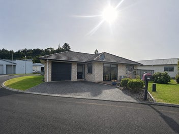Image 1 of 20