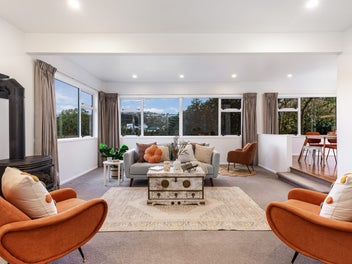 MODERN COMFORT - OUTSTANDING PRESENTATION