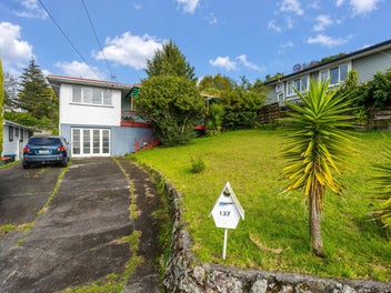 Mortgagee sale - 893sqm freehold
