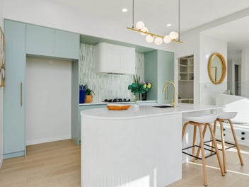 A Spacious Architectural Retreat