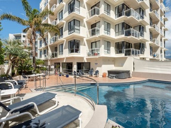 Bay Views and Easy Living
