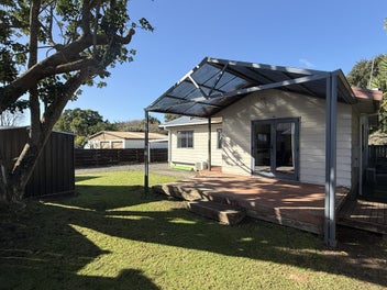 Image 1 of 25