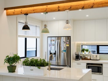 Stylish city-fringe living with modern comfort