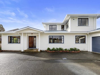 Prime central Lower Hutt location
