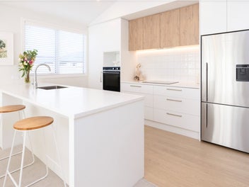 Harlow Lifestyle Village - Own your own home!