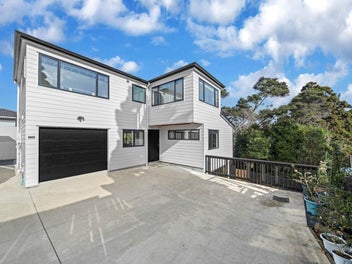 Near-New Family Home with Granny Flat Potential
