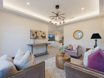 Comfort, Quality & Pizzazz! BEST Flexible Living