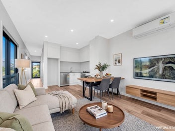 Modern Family Living in Desirable Totara Park